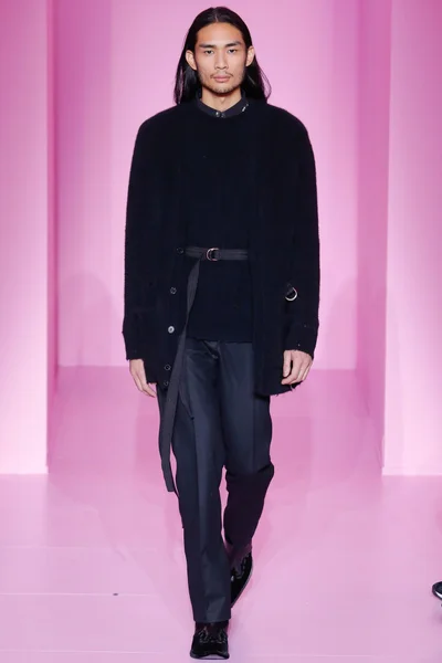 Look 47